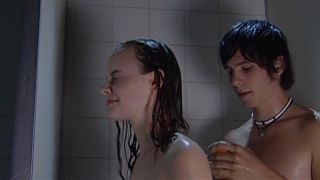Julia Schwarz - Das Flustern des Mondes (2006) HD 720p!!!-1
