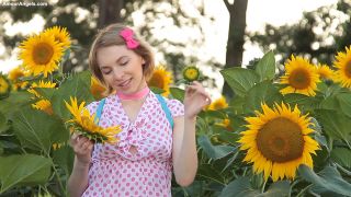 7140 Echo - Presenting Echo-1