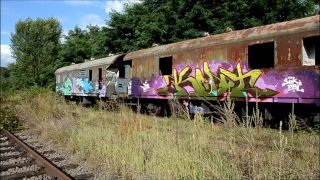 Barefoot Nudity Elettra, Oxana 2016-08-09 Naked fun on rails 1-6