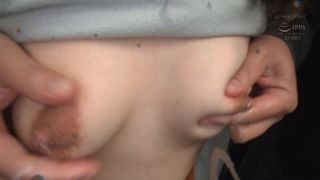 NHDTB-981 母乳搾り電車 推定Eカップ柔乳妻-8