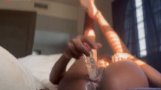 Playing with my Pussy in the Sun-9