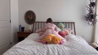 Bunnie babybunnnie-2024-10-15-3524687051-4