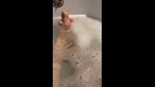 RondeETcochonne () Rondeetcochonne - listen my voice i tease you in my bath coute ma voix j 03-10-2021-7