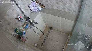 [K2S.CLUB] Voyeur-House - Andreza And Guest Guy Shower And Bathroom Sex  07.09.2025 Cam 2 - HD 720P-8