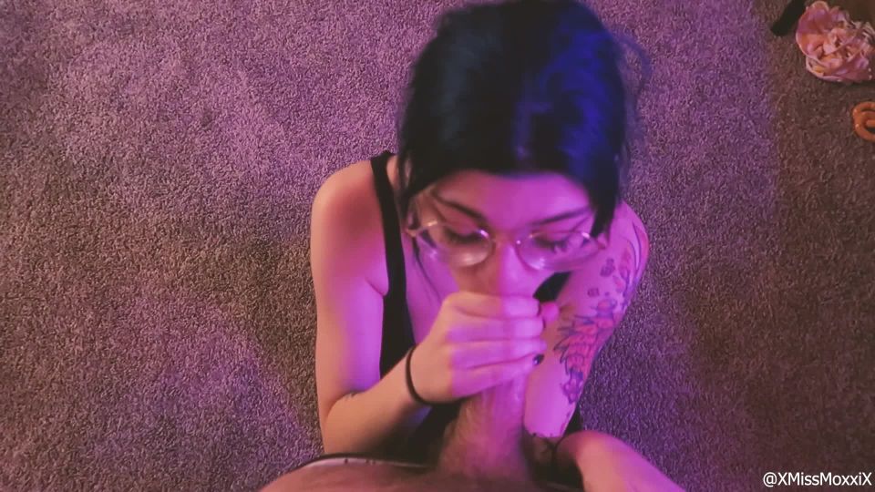  Moxxi @xmissmoxxix  BoyGirl POV Fuck  Cum On Me [FullHD 1080p] 2025  fetish fetish