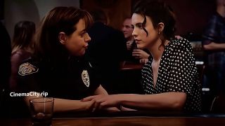 Margaret Qualley & Aubrey Plaza Tease in 'Honey Don't!' 2025 Must-See!-3