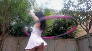 Hula hooping with no panties tons of upskirt!-2