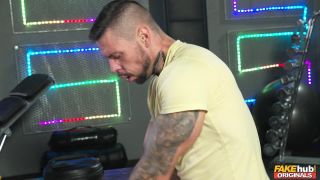 Gym Bitches (Amateur porn) Alexis Crystal, Athenea Rose aka Daniela Garcia-6