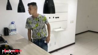 [GetFreeDays.com] faxineira chupou meu pau na cozinha Sex Film March 2023-2