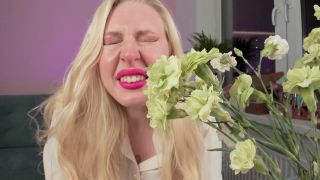 free xxx video 19 AliceWarmheart – Sneezing Secretary | femdom pov | femdom porn vanessa cage femdom-1