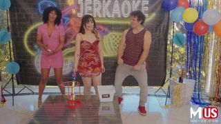 online video 13  Aria Lee - Jerkaoke , mmus on teen-2