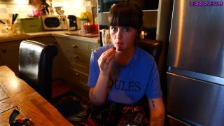 Sydney Harwin – Tickle Fight Turns Taboo Sydney Harwin  Blowjob Dildo Porn-1