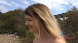 Teens Kissing on Beach: Wet Blonde POV Date Orgasm Action-5