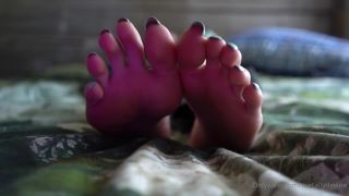 toetallydevine(24-07-2021) Feet POV while I make myself cum-6