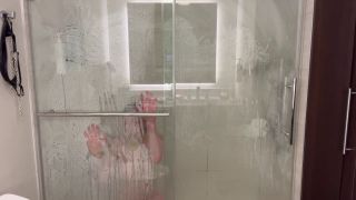 Sweetie Moth - A glass shower in the hotel room?-6