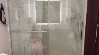 Sweetie Moth - A glass shower in the hotel room?-8