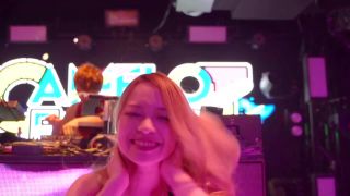 Autosalon 31 - 149  - voyeur - voyeur -3