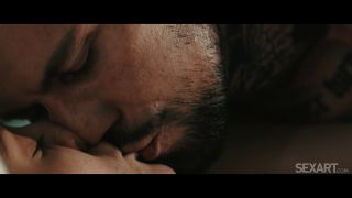 Lola Red - Tempting Touch - Fetish Swallow  Swallow -9