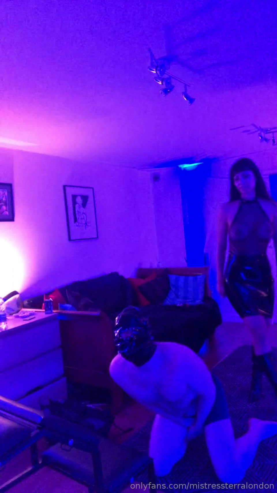 Mistress Terra - obeymistressterra () Obeymistressterra - thinks hes smart by sneaking up on me but i grab his testiculs and throw him to the gro 07-06-2019
