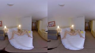JimmyDraws SLR JimmyDraws Axa Jay, British Girl wants you to play with her Feet! original 8433 LR 180 -8