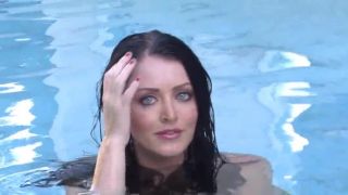 Onlyfans - SophieDeevip - sophiedeeliveVIDEO Ity Bity Bikini Photo shoot - 09-07-2017-5