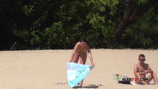 Hot teen wet plays in the wet sand naked 2  2-1