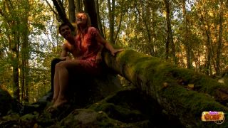 Dominika Sex In The Woods With A Pretty Girls - Russian-1