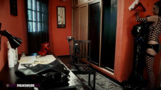 Clip398-7