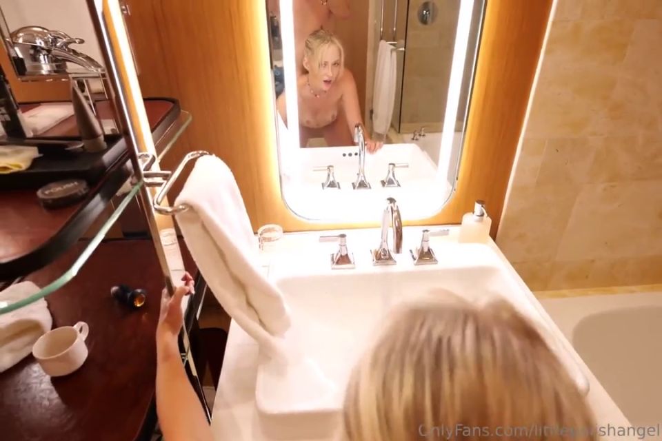 Littlepolishangel Bathroom Sex Tape Onlyfans (Amateur porn)