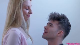 [MyFamilyPies] Cheerleader Kait Megan Marx And Mia River [12.20.25] [1080p]-1