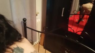 Hot tatooed brunette girlfriend smoking while pussy fisti...-8