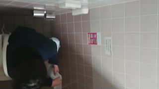 Voyeur Toilet – 15276535 - (Webcam)-3