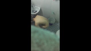 big-tits-girl-in-bathroom-4-6