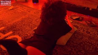Beatrice Segreti MASTURBATION WHILE PLAYING WITH PLAYSTATION -alex Gets Excited as she looks at me and Start Touching 1080p-3