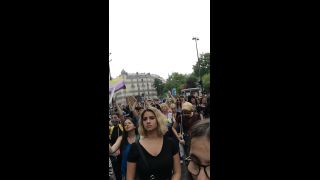 Topless_Protest-4