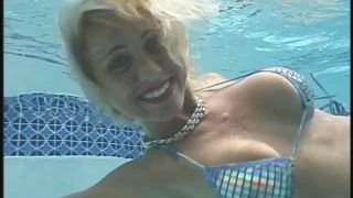 SexUnderwater e0049 Cara Tomuch Hunters of the Great White (mp4)-0