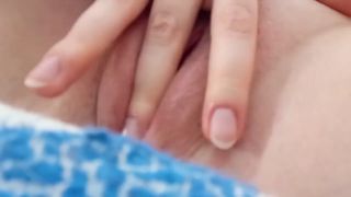 Rebel_girl08 - Opening my lips until they crack-3