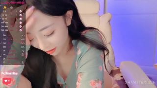 Rainbow Con 8: Exciting Nude Masturbation Scenes Unveiled-9