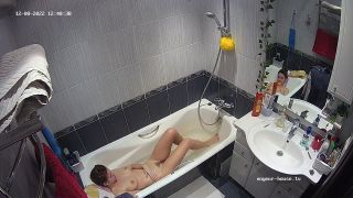Flamy Nika 22 12 08 bath 720p-7