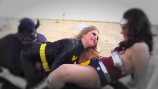 [SuperMisses.com] Wonder_Woman_Parody_Porn-0