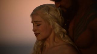 Emilia Clarke Nude - Game of Thrones s01 2011 HD-1