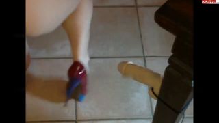 Zoey - Jolie - Am Tischbein abgefickt 720P - Amateur-3