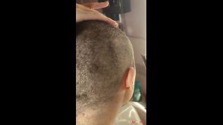 Shaving my head with an electric razor-7