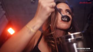 Gina Carla - Giantess Slurping (Fetish porn)-8