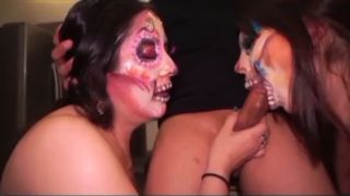 [GetFreeDays.com] Calaverita MILFS culonas quieren su altar de verga Sex Video October 2022-1