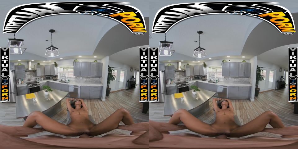 Virtual Porn – Mila Mars Black!