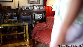 An older womanans fun part 96 pantyhose porn feat lexxi lash b....-3