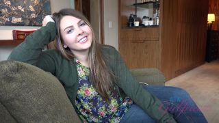porn clip 44 Virtual vacation in Vancouver with Cali Hayes part 1 - feet - cuckold porn foot sniffing fetish-1