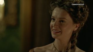 Anna Brewster – Versailles s02e07 (2017) HD 1080p - (Celebrity porn)-5