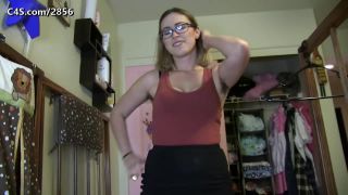 Omorashi Wetting And ABDL Mommies – Red Locks Diapers And Cuckolds You Before Going Out - [Webcam]-9